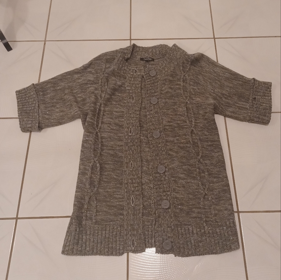 $4 Add-on Sparkly Gray Short Sleeved Cardigan - Size Small - Picture 5 of 7
